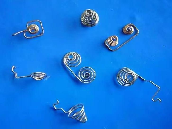 電池彈簧